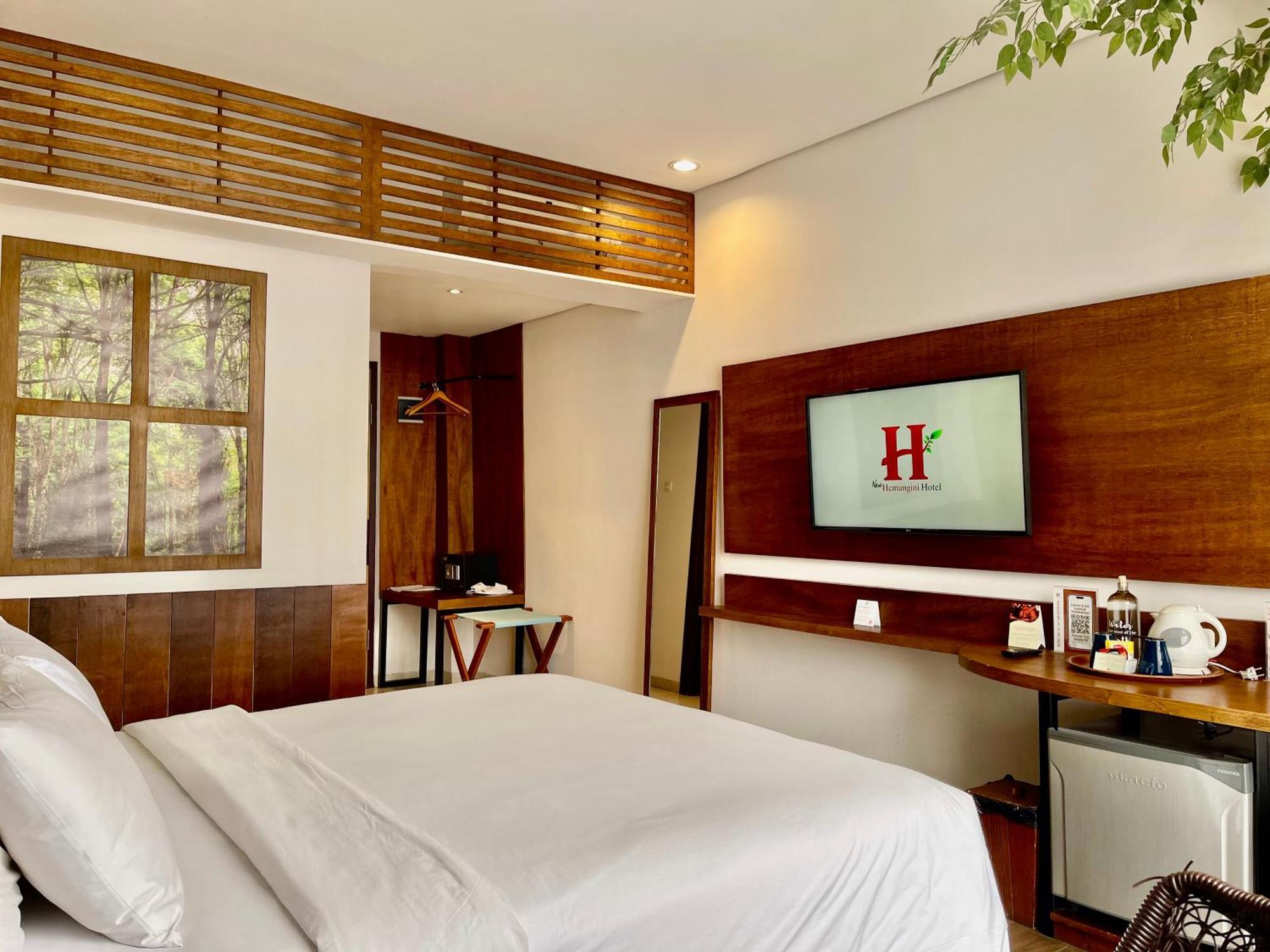 Hemangini Hotel Bandung Exteriör bild